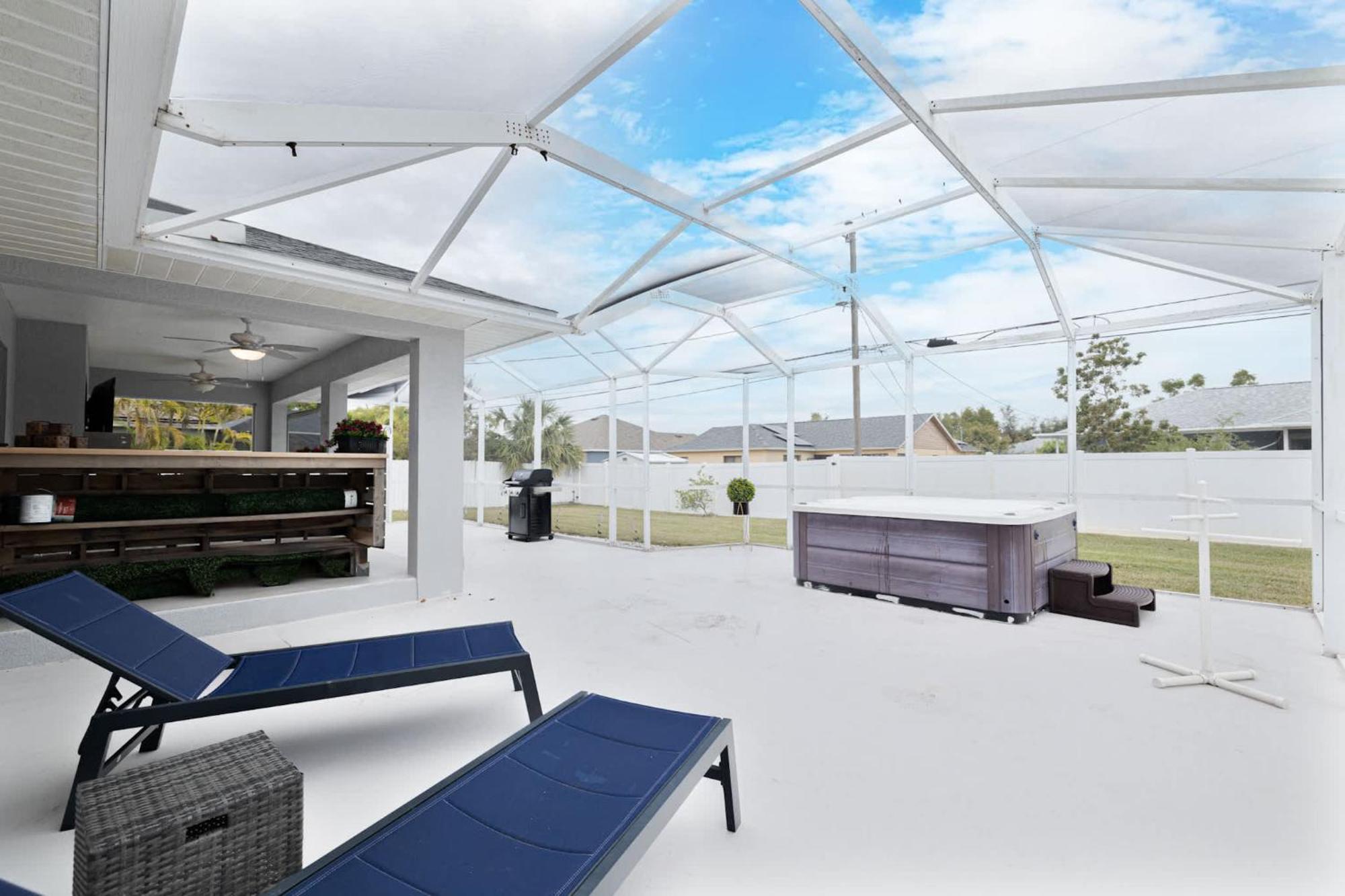 Endless Summer Retreat Jacuzzi 3Kingbed Airhockey Cape Coral Exterior foto